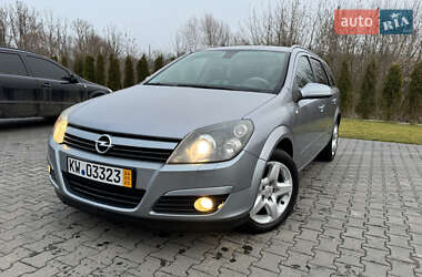 Универсал Opel Astra 2005 в Тернополе