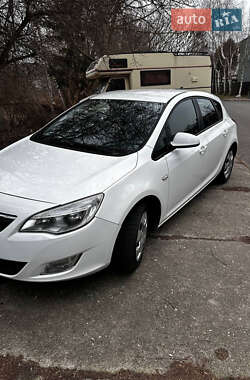 Хэтчбек Opel Astra 2010 в Ковеле