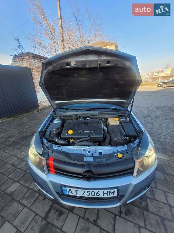 Универсал Opel Astra 2006 в Ивано-Франковске