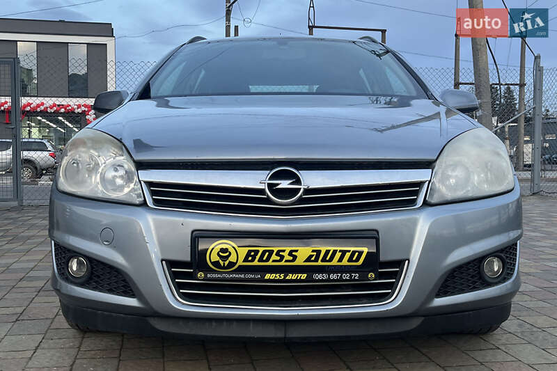 Універсал Opel Astra 2008 в Стрию