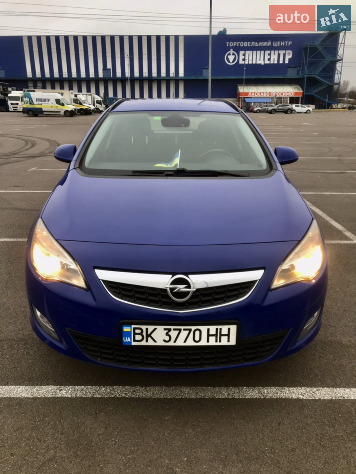 2011 Opel Astra - мініатюра 2