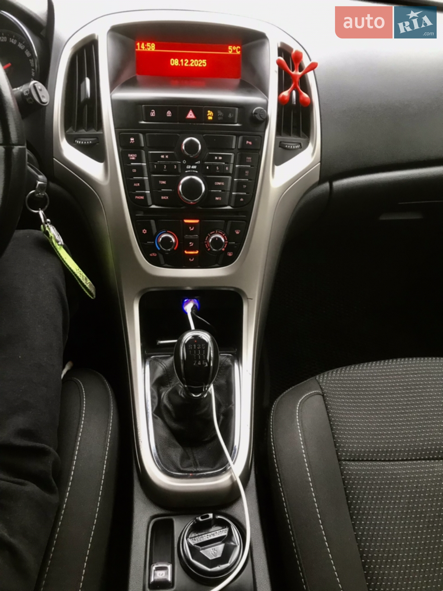 2011 Opel Astra - мініатюра 17
