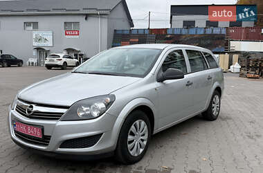 Универсал Opel Astra 2010 в Виннице