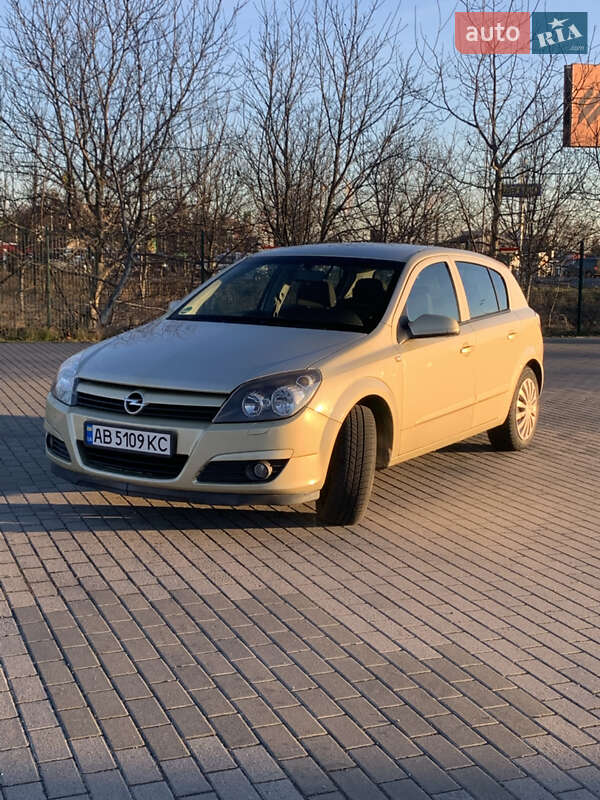 Opel Astra 2004
