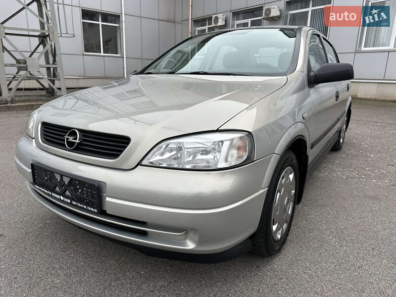 Opel Astra 2008 Opel Astra 2008