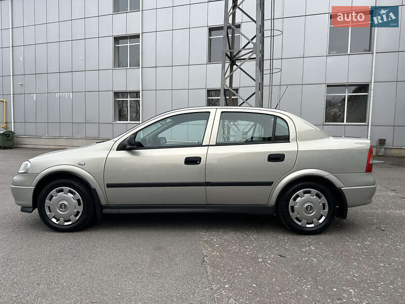 Седан Opel Astra 2008 в Червоному Донце фото 7 Седан Opel Astra 2008 в Червоному Донце