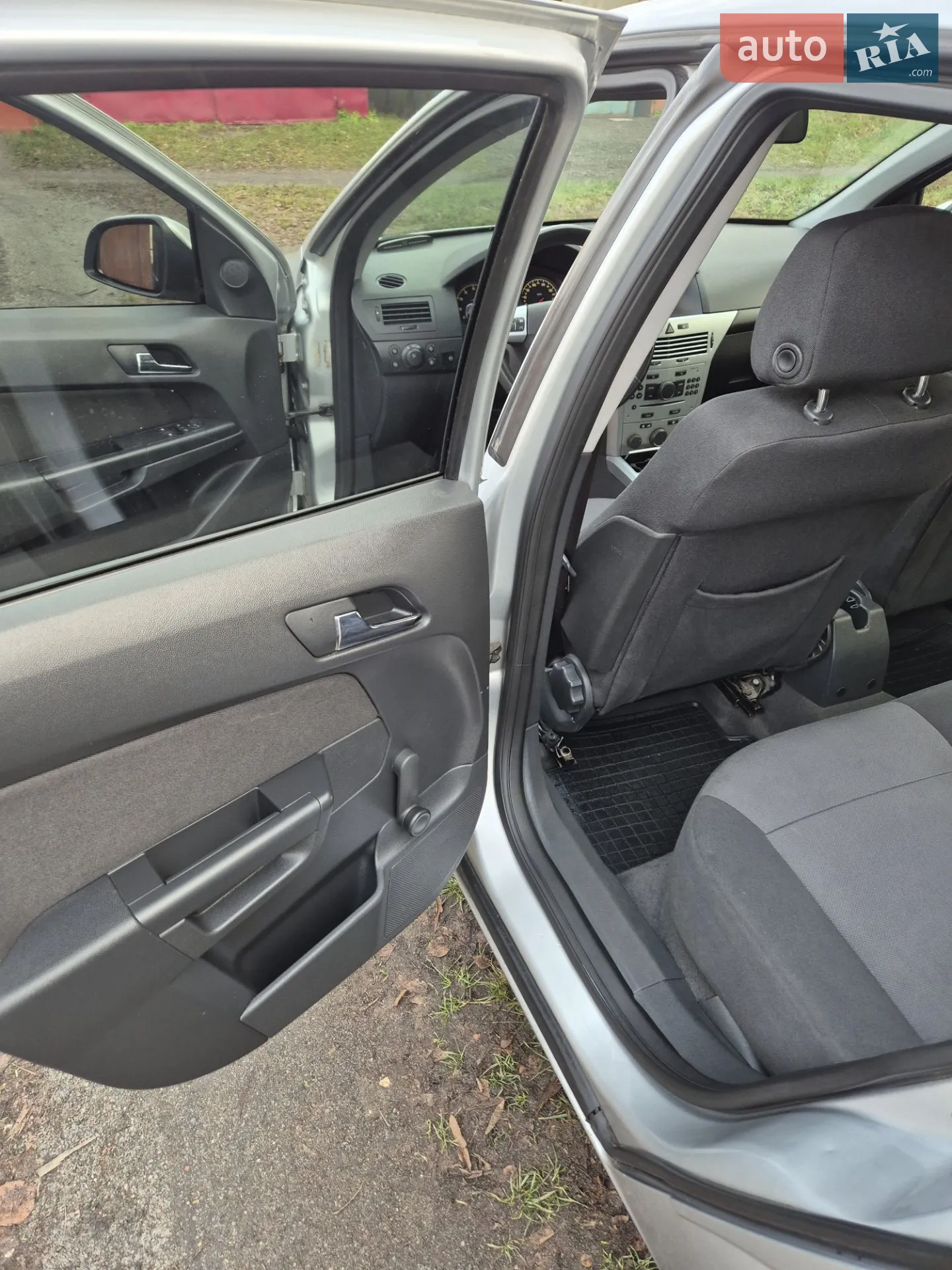 2011 Opel Astra - мініатюра 14