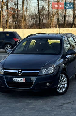 Универсал Opel Astra 2006 в Луцке
