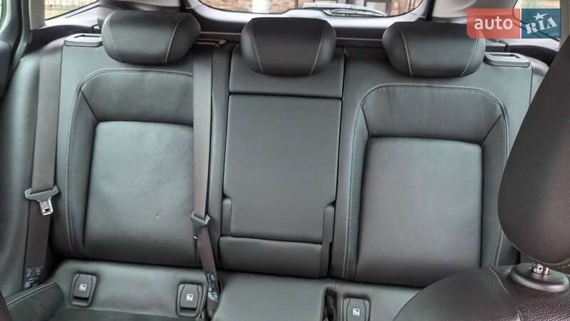 Универсал Opel Astra 2016 в Мукачево