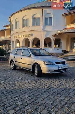 Универсал Opel Astra 2003 в Золочеве