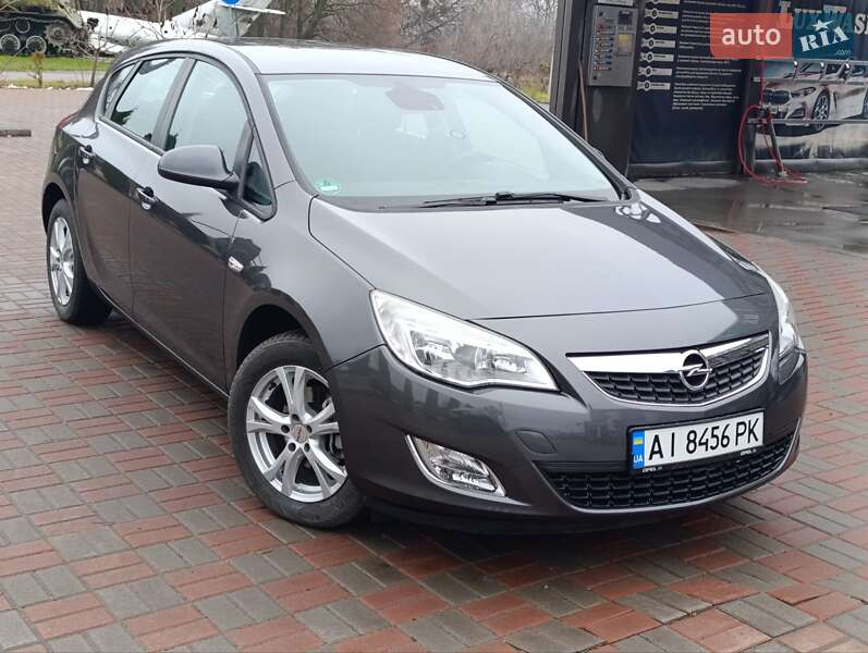 Opel Astra 2009