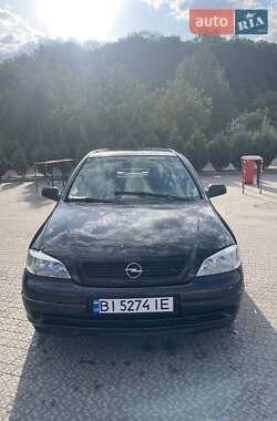 Седан Opel Astra 2008 в Полтаве