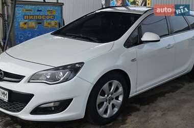 Універсал Opel Astra 2014 в Броварах
