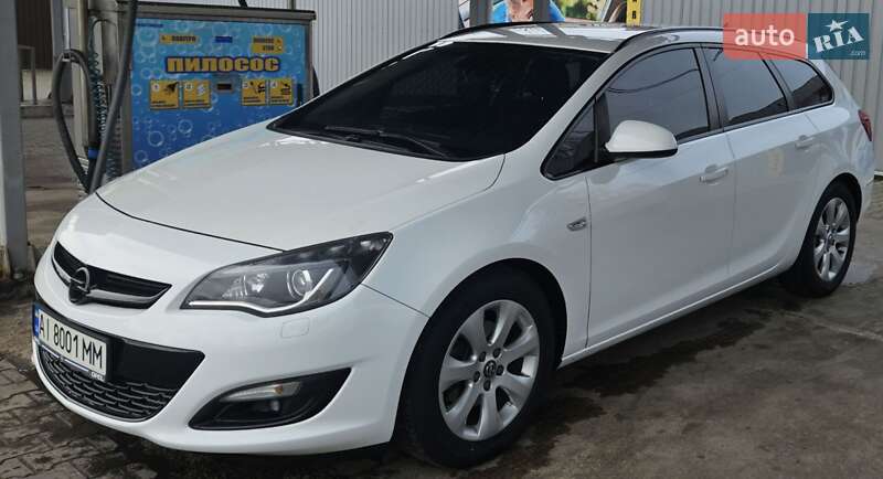 Opel Astra 2014