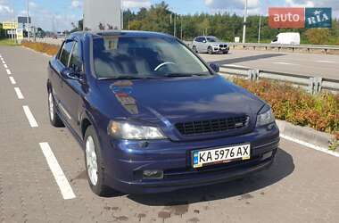 Седан Opel Astra 2000 в Києві