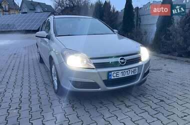 Універсал Opel Astra 2004 в Чернівцях