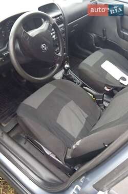Универсал Opel Astra 2004 в Житомире
