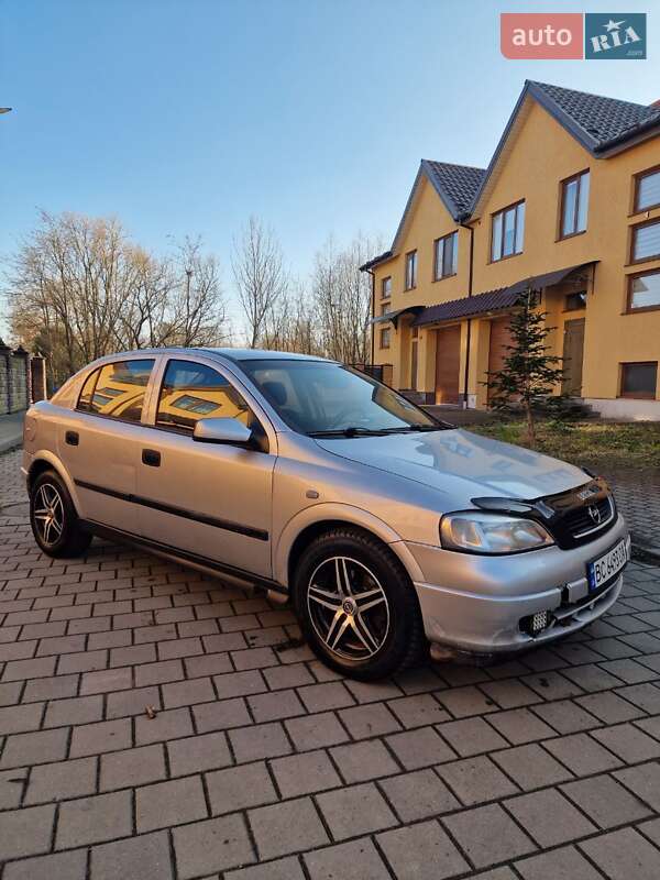 Opel Astra 2001