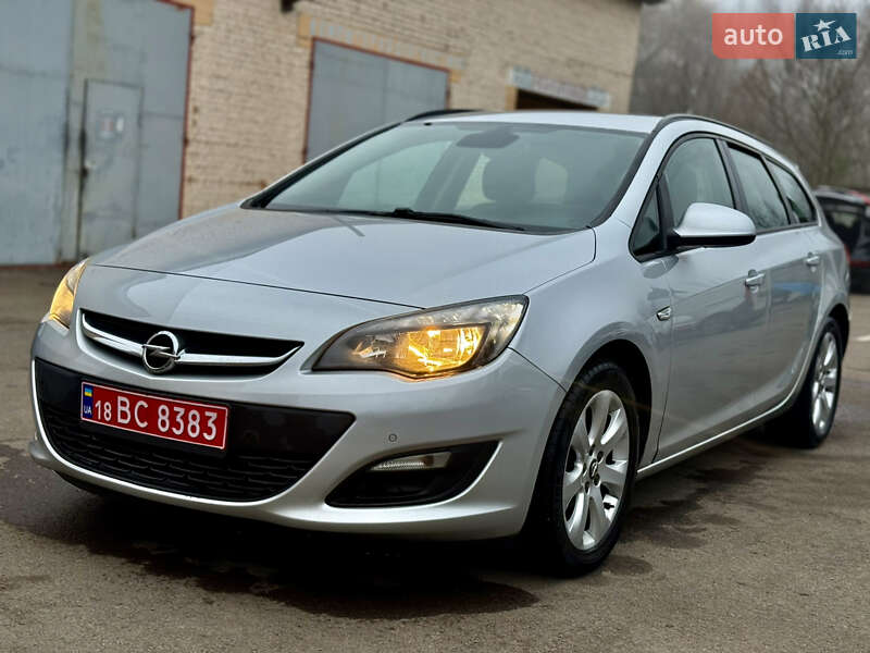 Opel Astra 2013