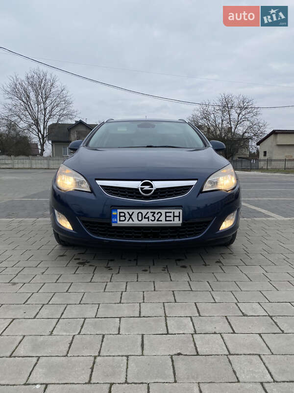 Универсал Opel Astra 2012 в Ивано-Франковске фото 22 Универсал Opel Astra 2012 в Ивано-Франковске