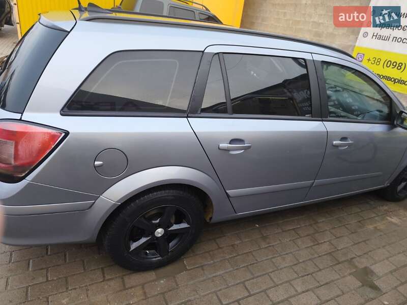 Універсал Opel Astra 2007 в Львові