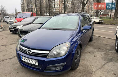 Универсал Opel Astra 2006 в Киеве