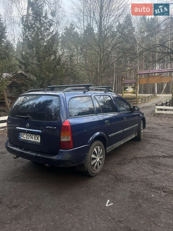 Универсал Opel Astra 2004 в Прилесном