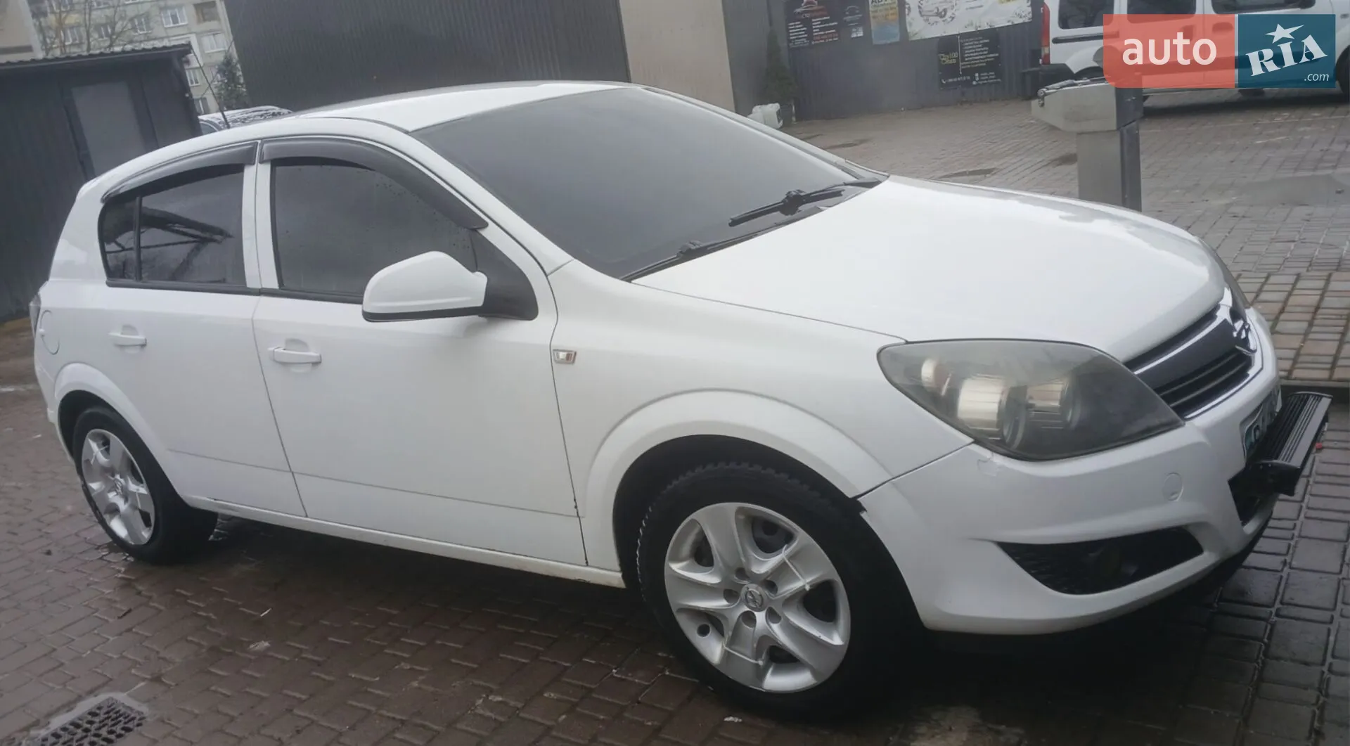 2013 Opel Astra - мініатюра 2
