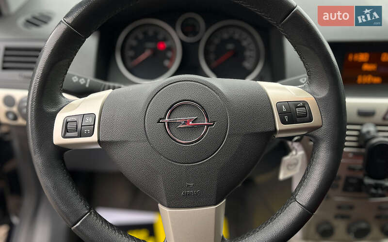 Универсал Opel Astra 2008 в Коломые