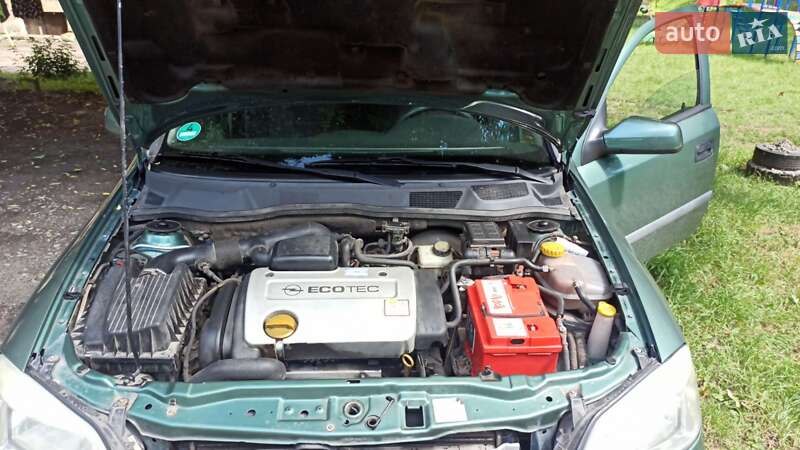 Седан Opel Astra 1999 в Тернополе