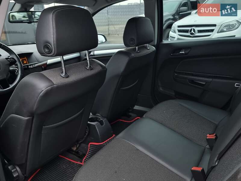 Універсал Opel Astra 2009 в Вінниці