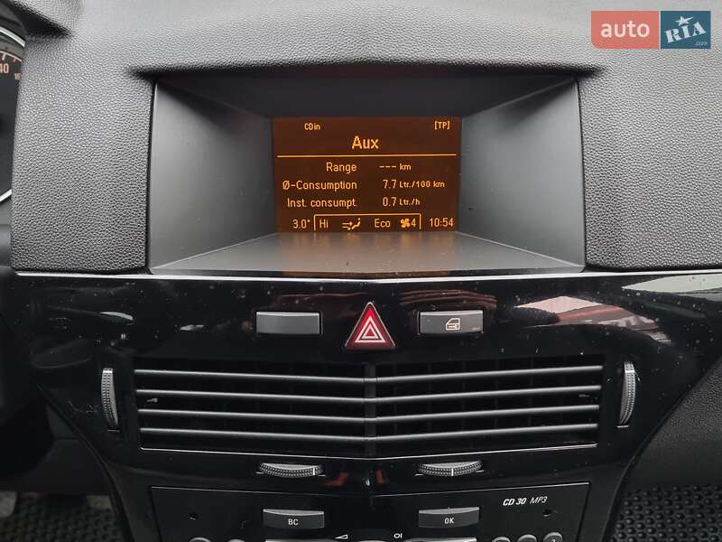 Універсал Opel Astra 2009 в Вінниці