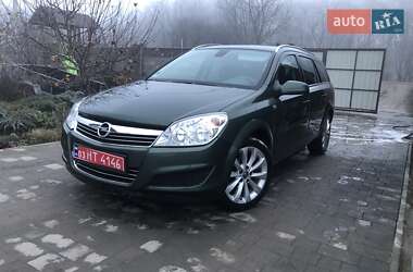 Універсал Opel Astra 2009 в Теофіполі