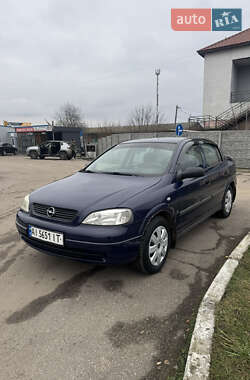 Седан Opel Astra 2008 в Кам'янці