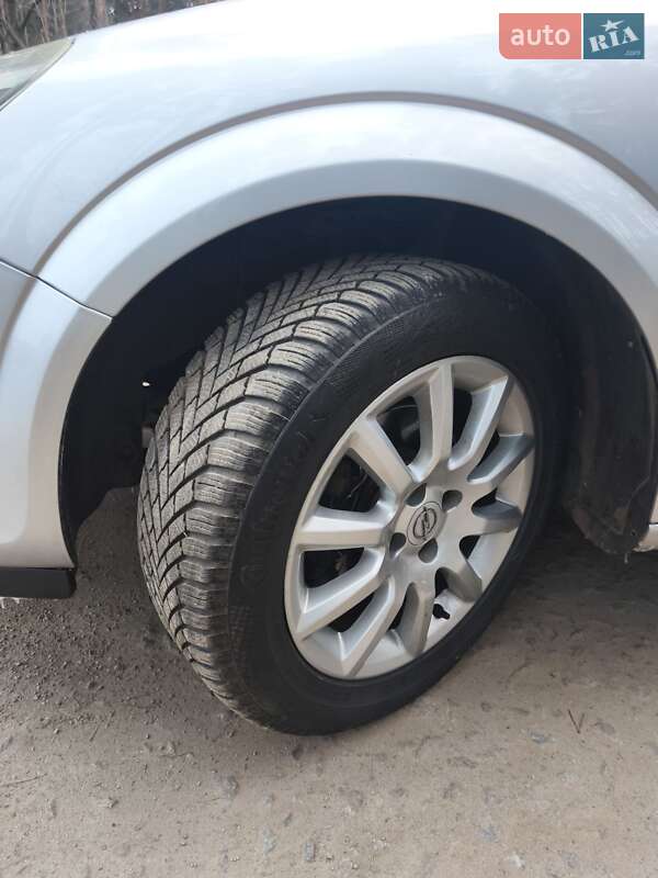 Хетчбек Opel Astra 2005 в Калинівці фото 17 Хетчбек Opel Astra 2005 в Калинівці