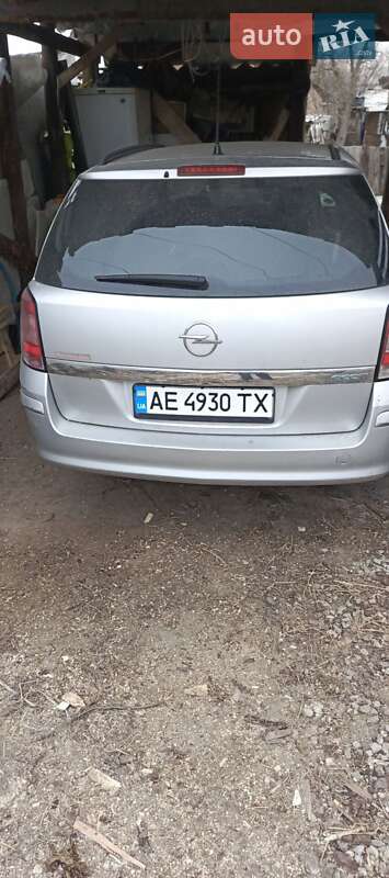 Универсал Opel Astra 2010 в Харькове фото 5 Универсал Opel Astra 2010 в Харькове