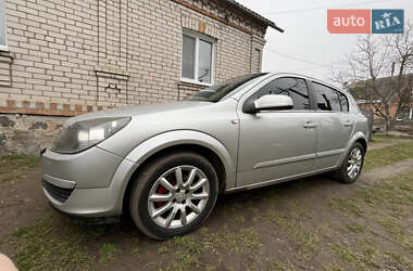 Хетчбек Opel Astra 2005 в Бердичеві