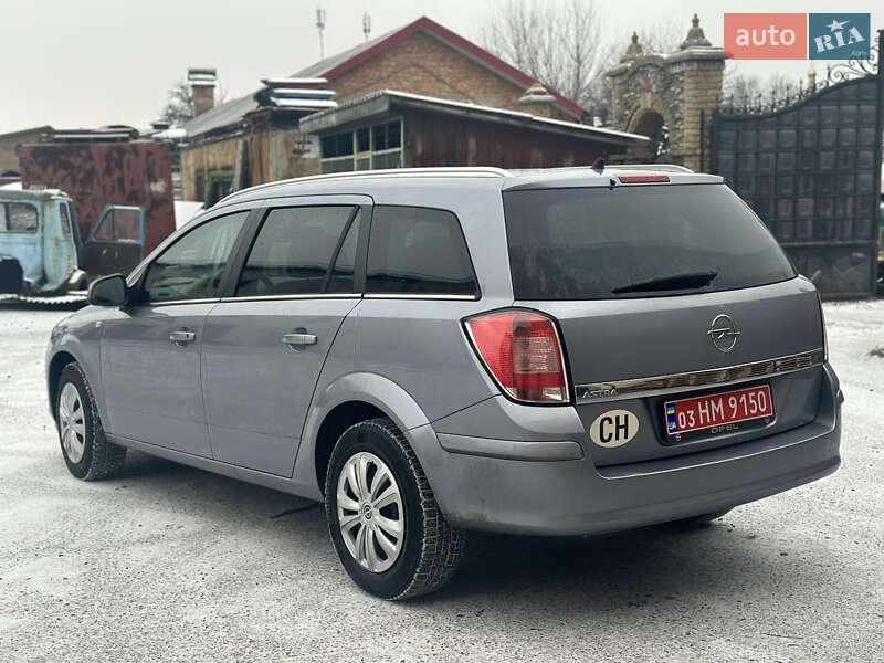 Универсал Opel Astra 2010 в Луцке фото 4 Универсал Opel Astra 2010 в Луцке