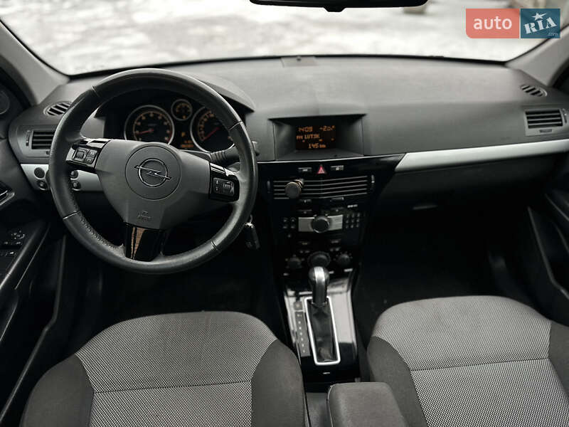 Универсал Opel Astra 2010 в Луцке фото 14 Универсал Opel Astra 2010 в Луцке