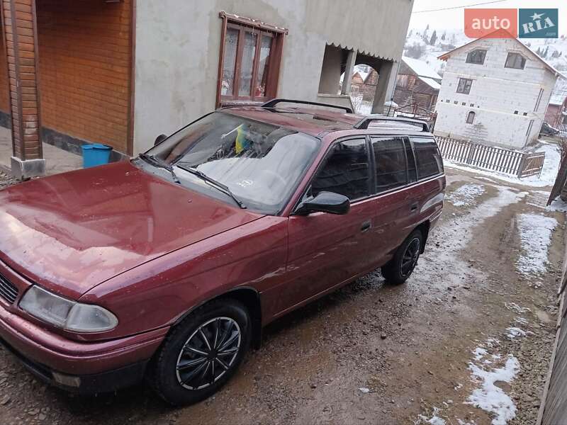 Универсал Opel Astra 1998 в Яблунице фото 2 Универсал Opel Astra 1998 в Яблунице