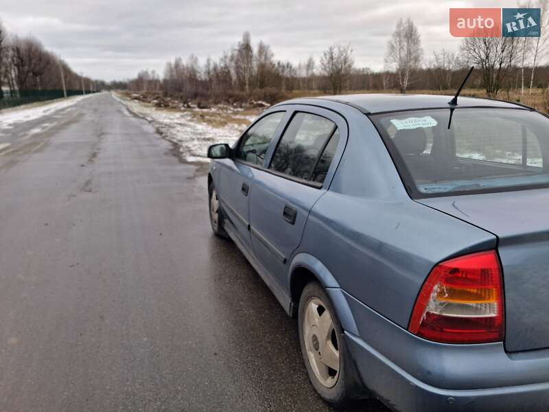 Седан Opel Astra 2007 в Броварах