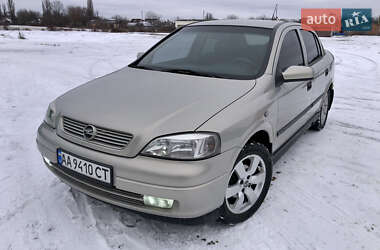 Седан Opel Astra 2007 в Прилуках