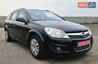 Універсал Opel Astra 2008 в Вінниці
