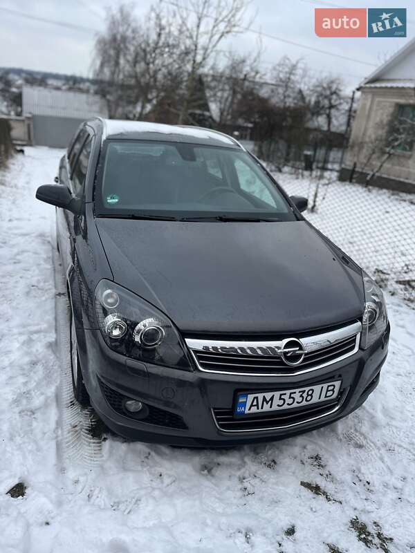 Универсал Opel Astra 2009 в Звягеле фото 2 Универсал Opel Astra 2009 в Звягеле