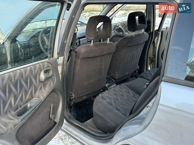 Универсал Opel Astra 1995 в Дрогобыче