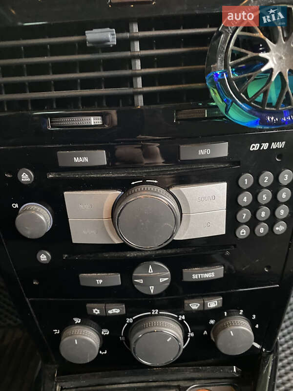 Универсал Opel Astra 2008 в Владимире