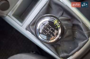 Универсал Opel Astra 2010 в Тячеве
