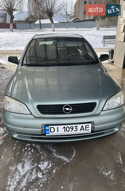 Седан Opel Astra 2007 в Хмельницком