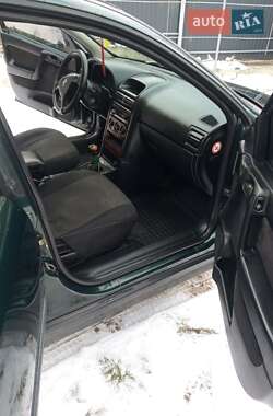 Хэтчбек Opel Astra 1998 в Мостиске