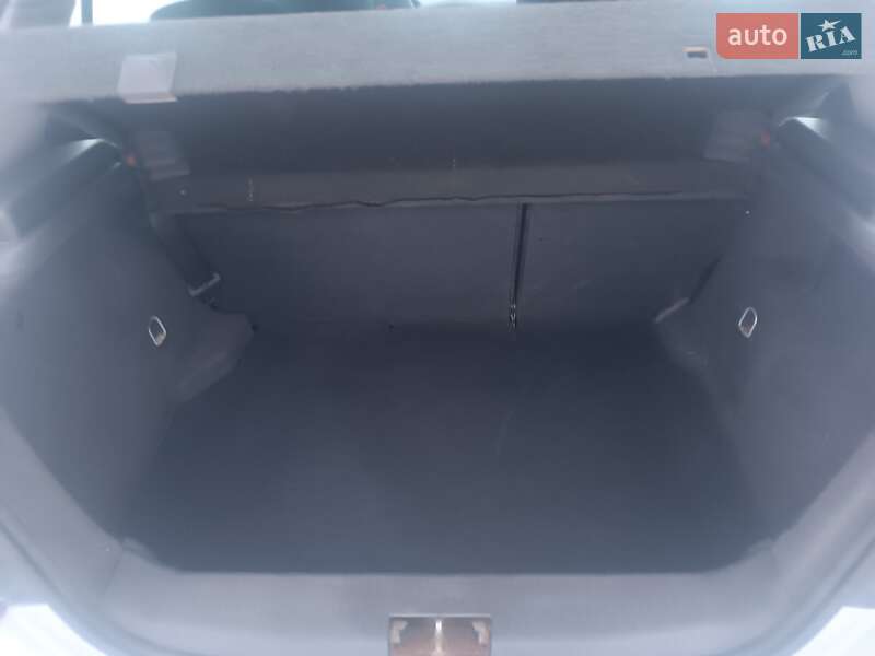 Хэтчбек Opel Astra 2010 в Лубнах